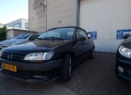 Peugeot 306 cabrio uit 1995