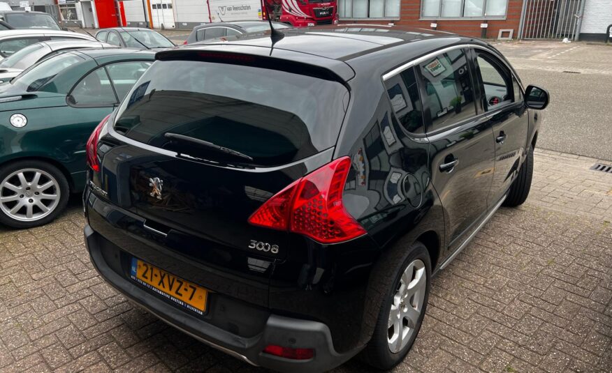 Peugeot 3008 uit 2012