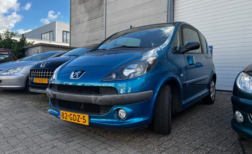 Peugeot 1007 uit 2008